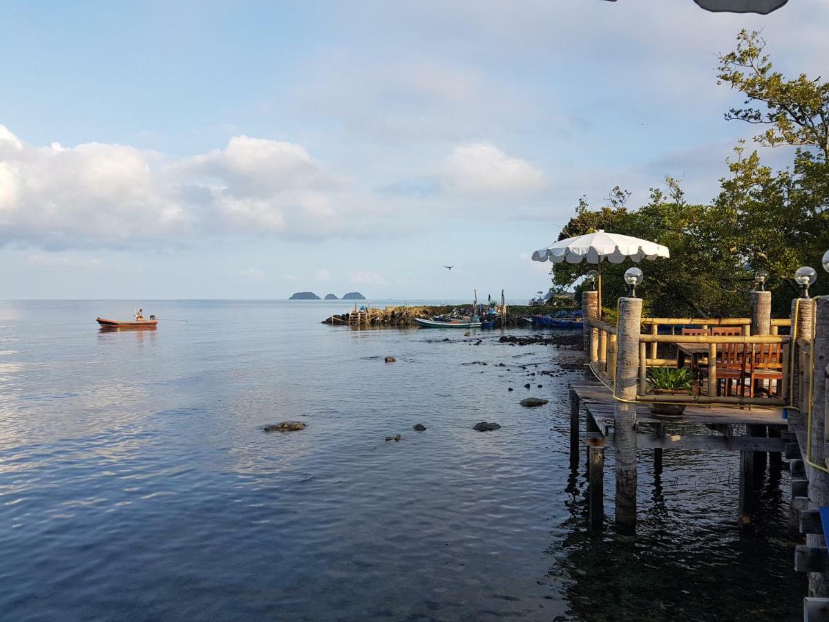 ฺbay Yard Hut Hotel Koh Chang Buitenkant foto